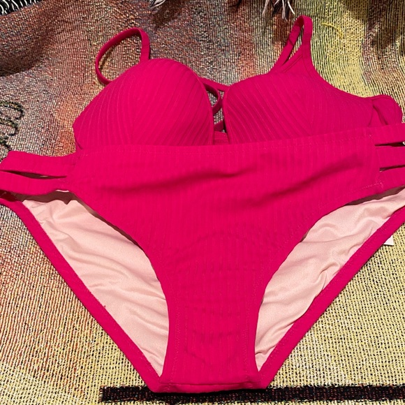 Shade & Shore Other - Shade & Shore Pink Bikini Set